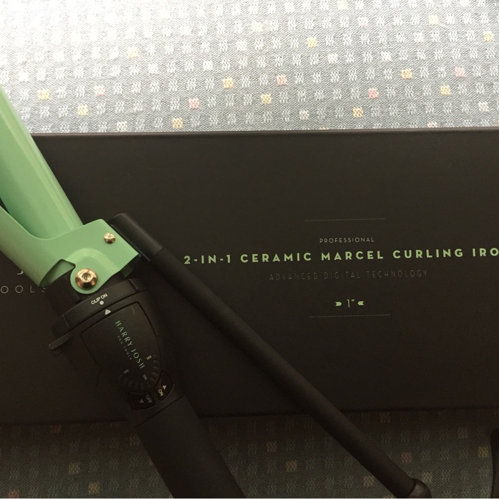 Harry Josh Pro Tools Mint Green CurlingHarry Josh Iron - Picture 2 of 2